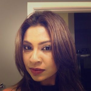 Meet your Posher, Vindya